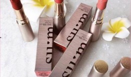 娱乐吃瓜酱送口红视频下载,美妆达人教你轻松get唇色新潮流