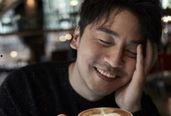 吃瓜进娱乐圈然后火了