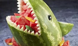 吃瓜四叶草娱乐